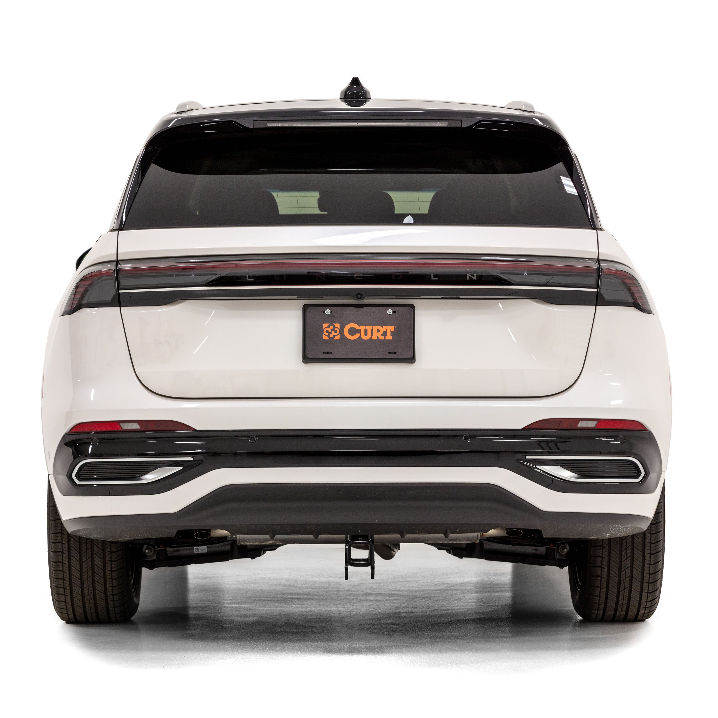 CURT Class 3 Trailer Hitch, 2" Receiver - CURT 13613 - Image 8
